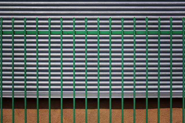Gitterzaun verzinktergartenzaun.de